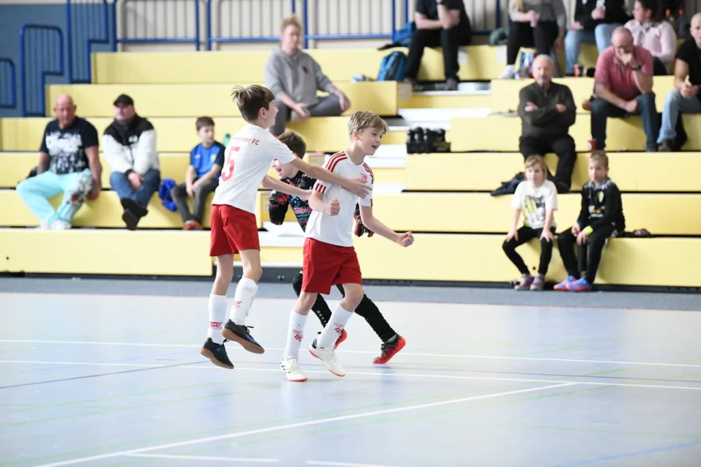 Blaues FSV-Team gewinnt Trockenbau Markwart-Cup 25