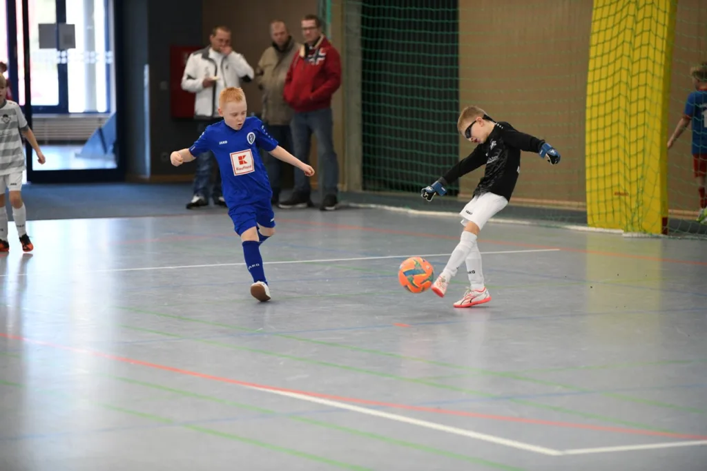 Blaues FSV-Team gewinnt Trockenbau Markwart-Cup 19