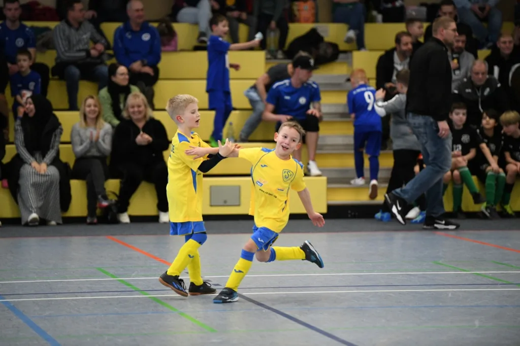 Blaues FSV-Team gewinnt Trockenbau Markwart-Cup 14