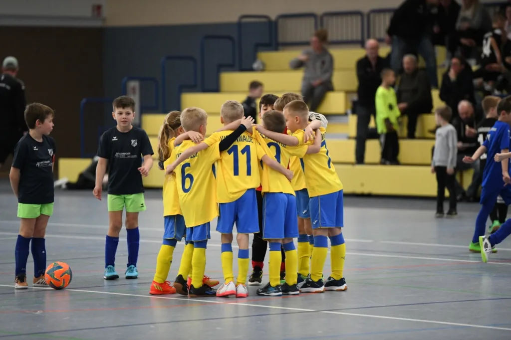 Blaues FSV-Team gewinnt Trockenbau Markwart-Cup 3