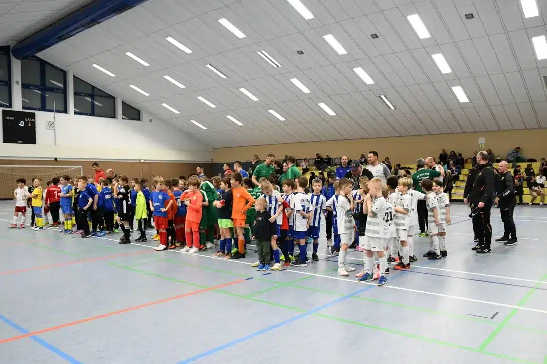 Blaues FSV-Team gewinnt Trockenbau Markwart-Cup 1