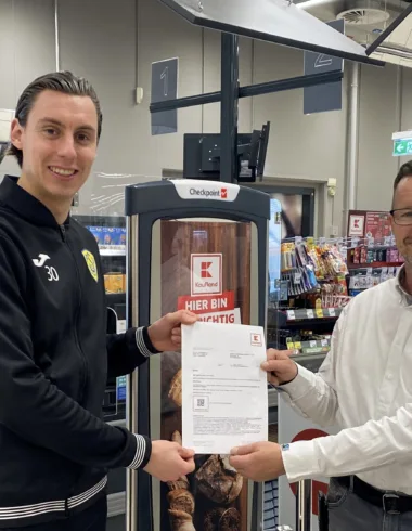 Spendenscheck von Kaufland Luckenwalde 17