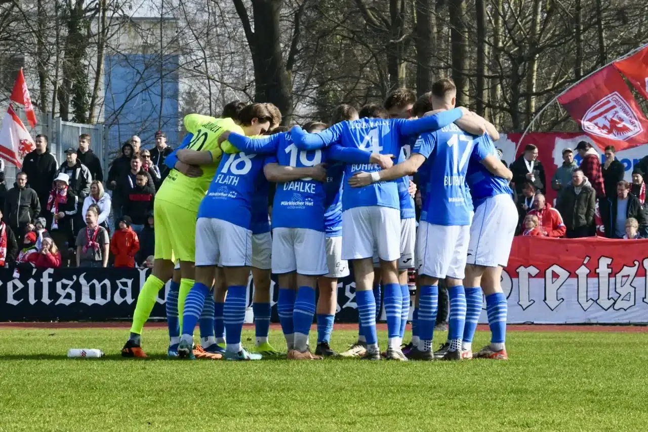 Verdienter Punktgewinn beim Tabellenführer 4