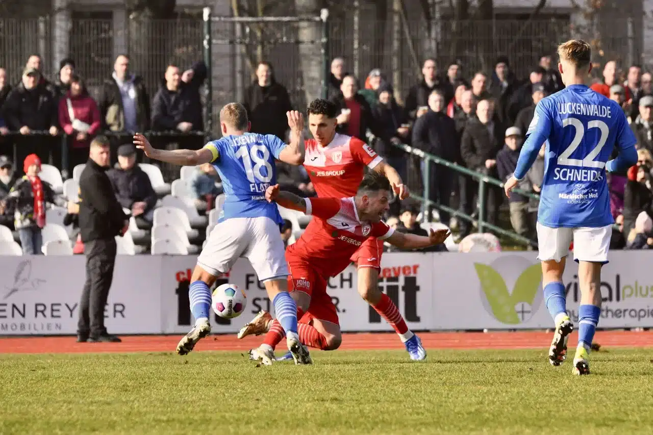 Verdienter Punktgewinn beim Tabellenführer 18