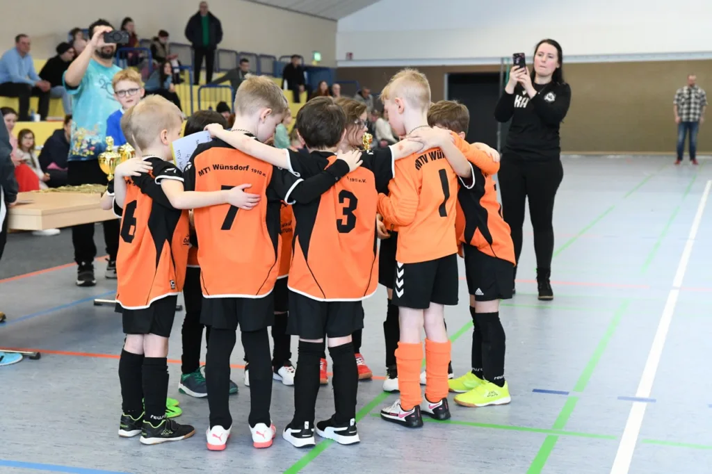 FC Viktoria Jüterbog gewinnt Sandro Schleusner-Cup 40