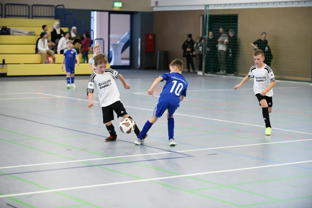 Blaues FSV-Team gewinnt RS Fliesen-Design-Cup 12