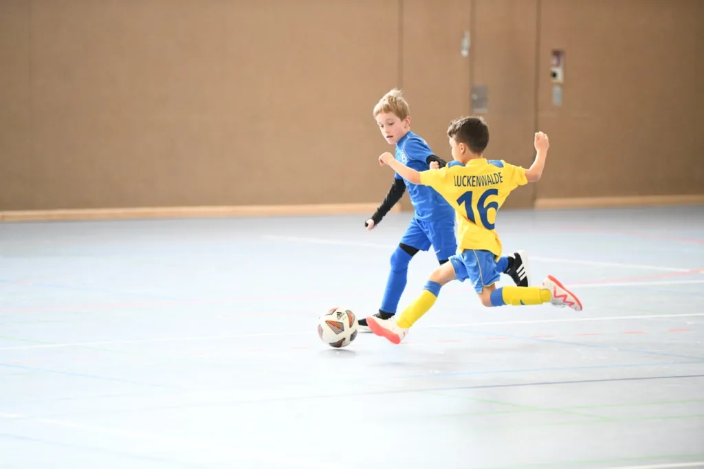 Blaues FSV-Team gewinnt RS Fliesen-Design-Cup 17