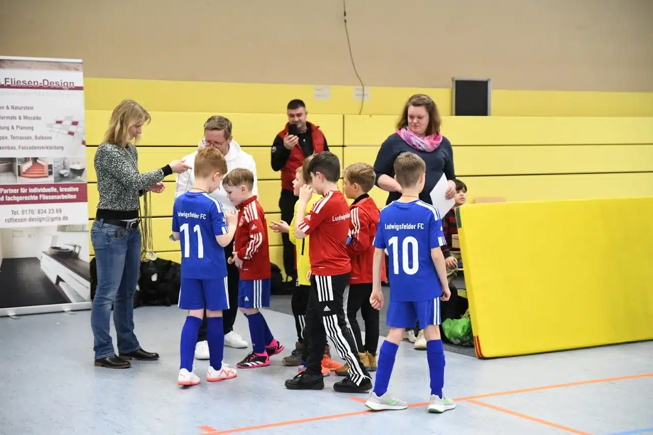 Blaues FSV-Team gewinnt RS Fliesen-Design-Cup 27