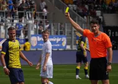 Tim Kohnert leitet das Brandenburg-Derby 1