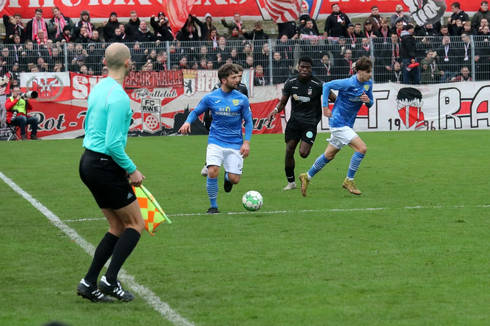 Vertragsverlängerung mit Clemens Koplin 3