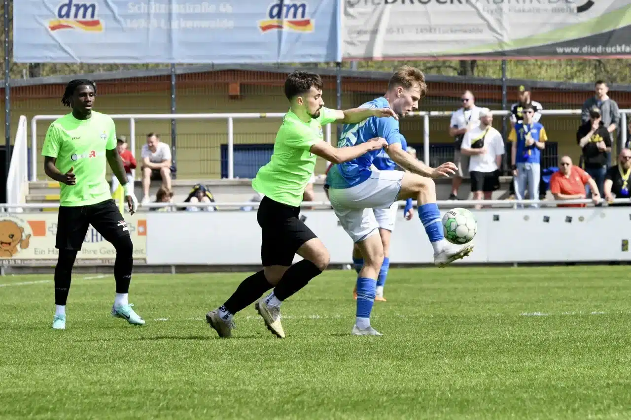 Chemnitzer Sieg in einem ausgeglichenen Spiel 9