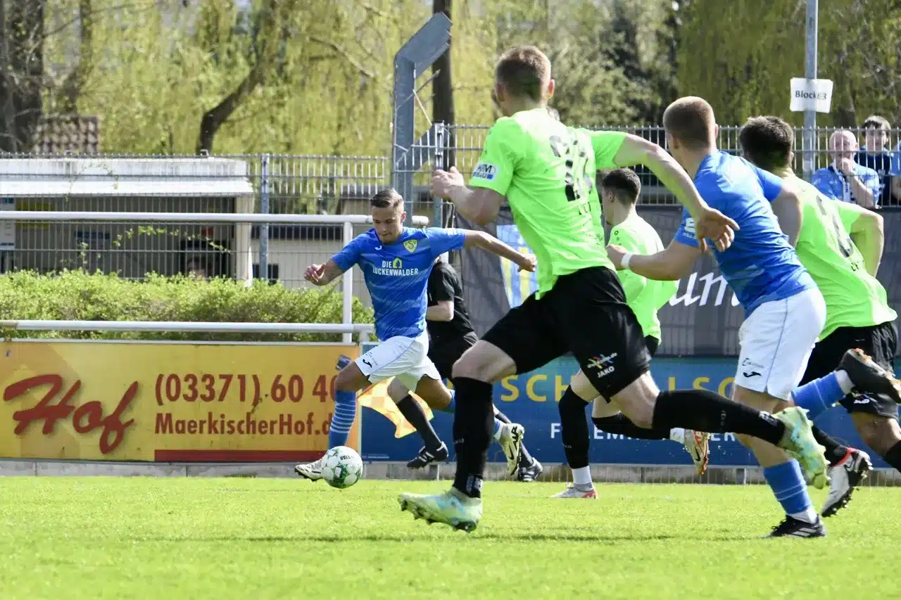 Chemnitzer Sieg in einem ausgeglichenen Spiel 28