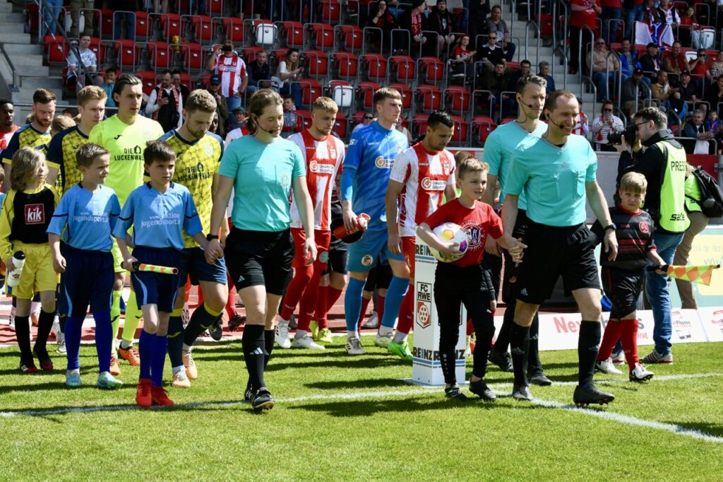 Gebrauchter Tag für den FSV im Erfurter Steigerwald 6