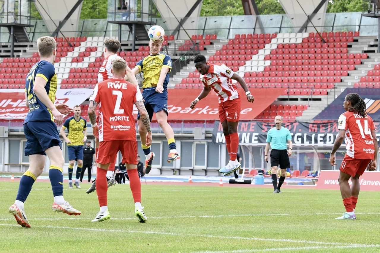 Gebrauchter Tag für den FSV im Erfurter Steigerwald 26