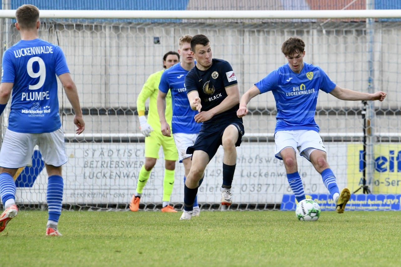 Dieses Remis gegen Hansa II bedeutet den erneuten Klassenerhalt 21