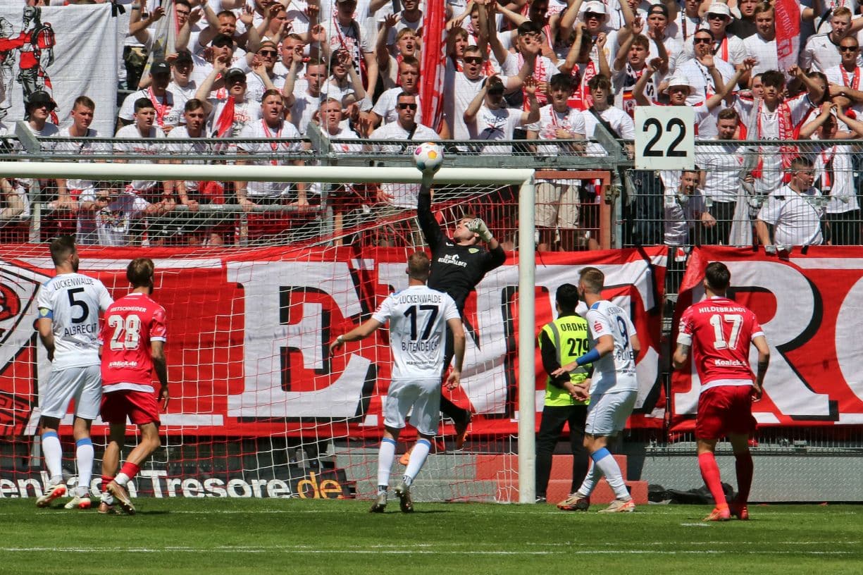 Der FSV verschiebt Energies Aufstiegsparty 29