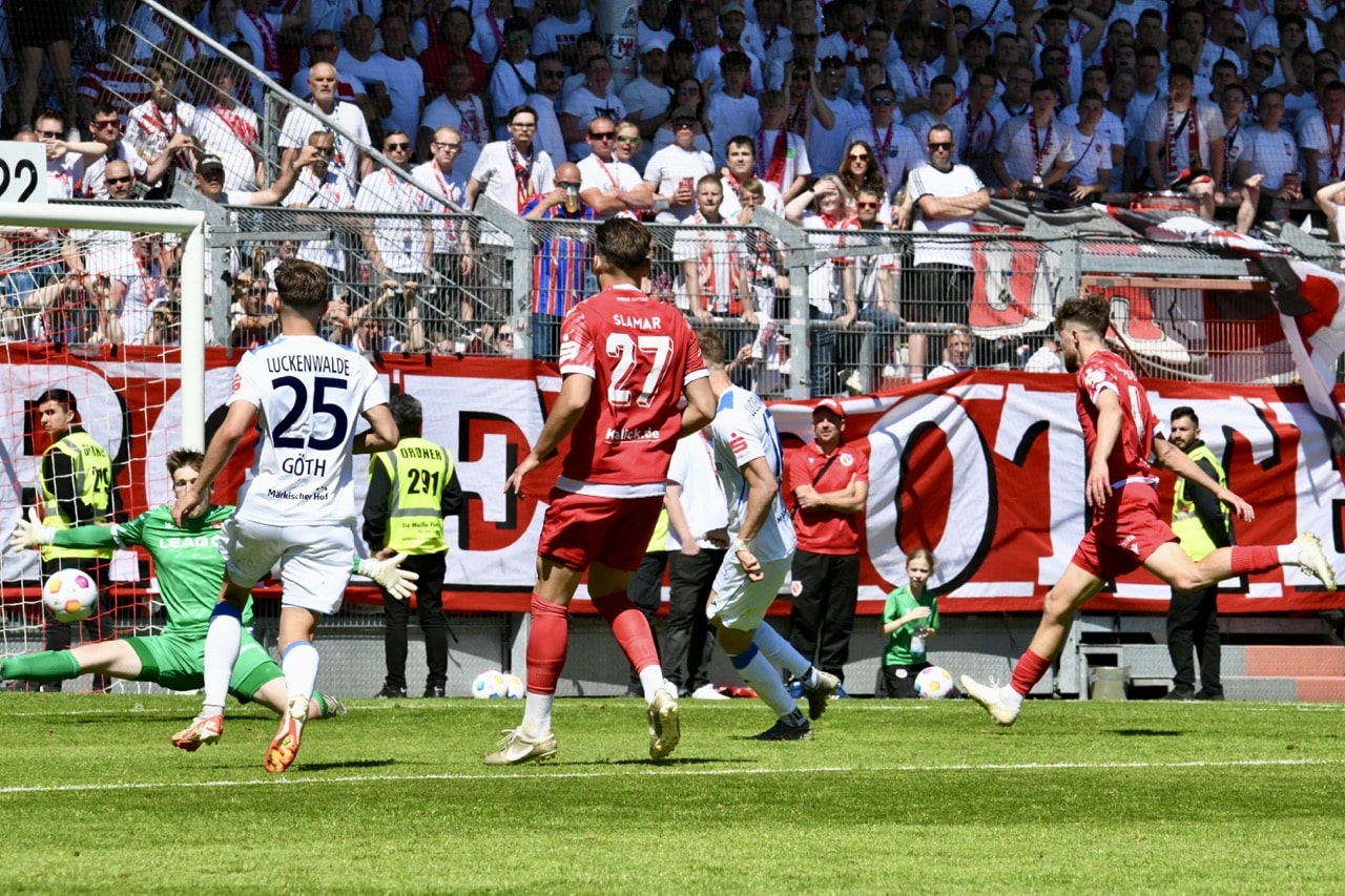 Der FSV verschiebt Energies Aufstiegsparty 8