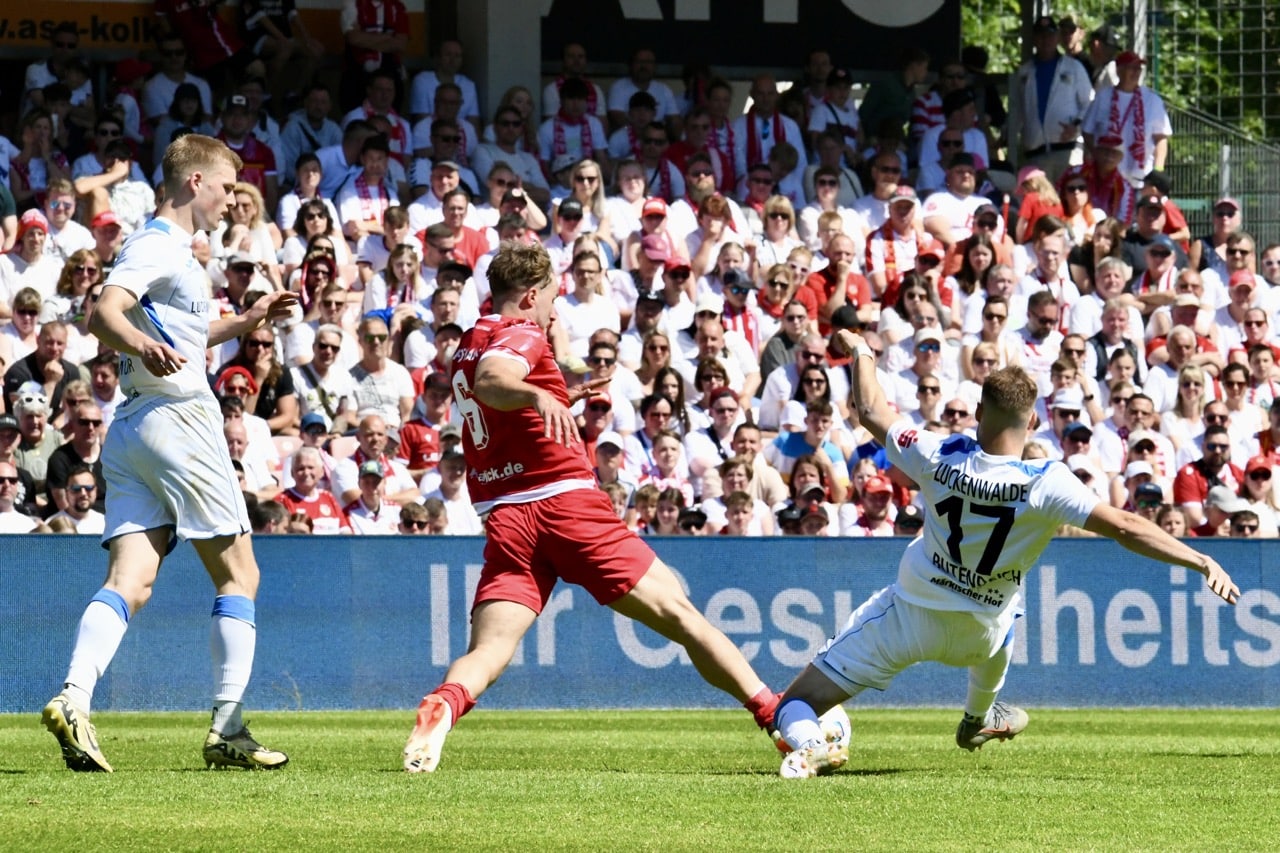 Der FSV verschiebt Energies Aufstiegsparty 40