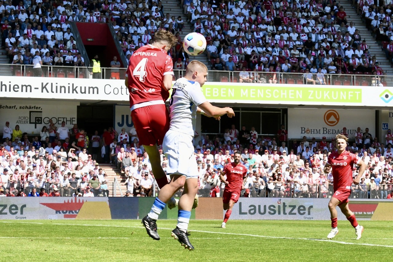 Der FSV verschiebt Energies Aufstiegsparty 43