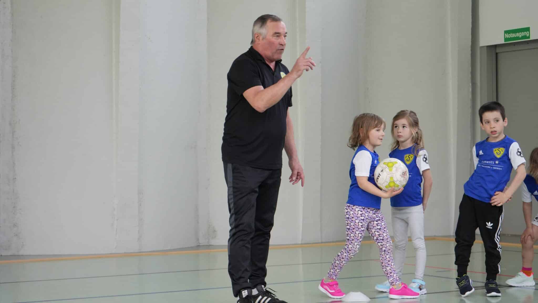 Die Kitas Stülpe und Jänickendorf erhalten neue Trikots 4