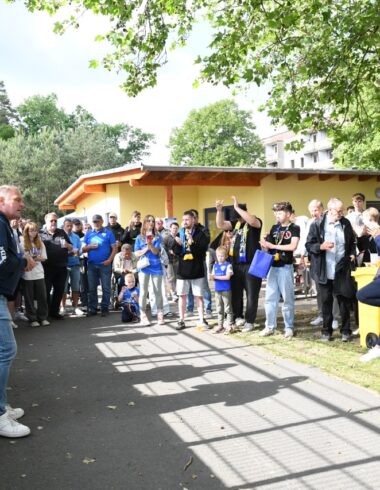 Der FSV verabschiedet 11 Spieler 15