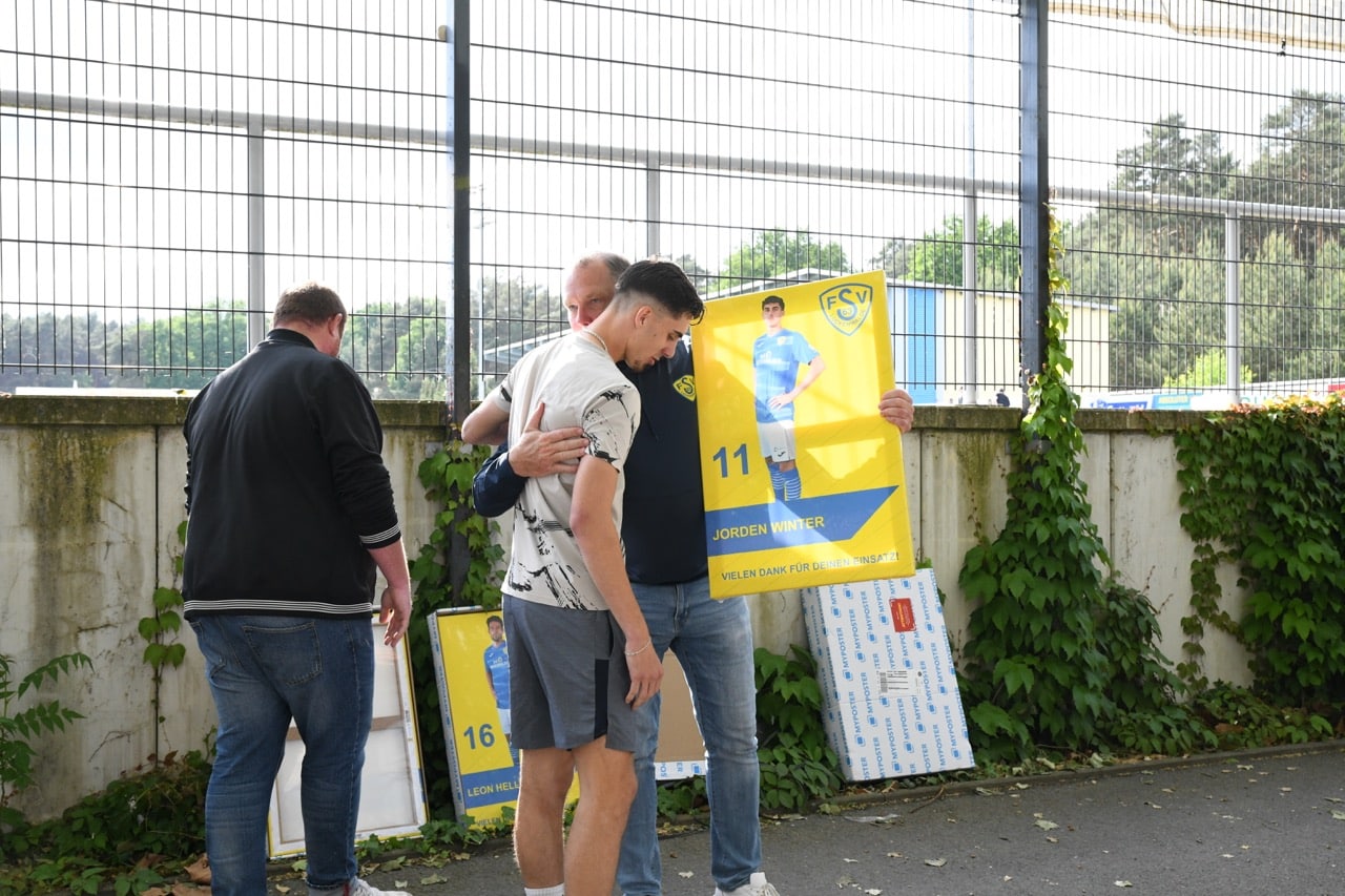 Der FSV verabschiedet 11 Spieler 5