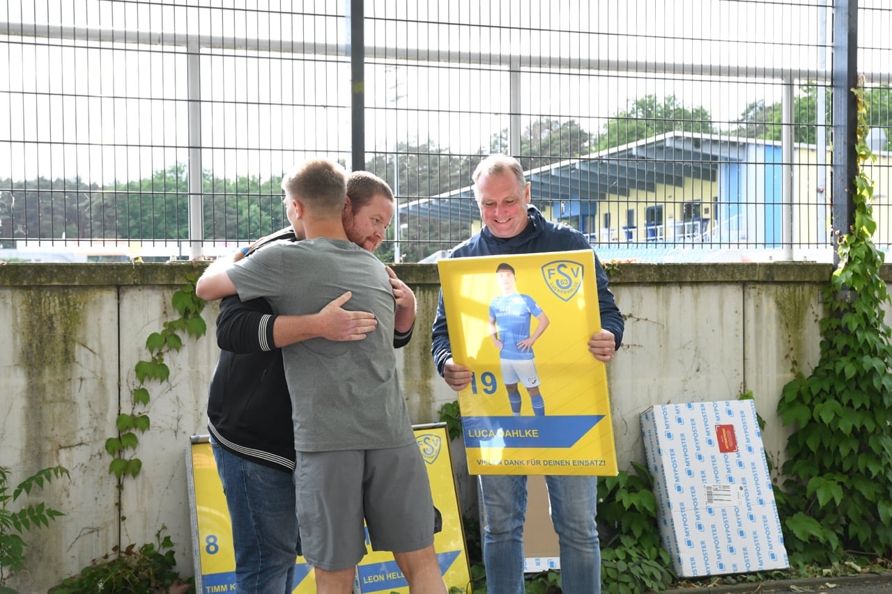 Der FSV verabschiedet 11 Spieler 10