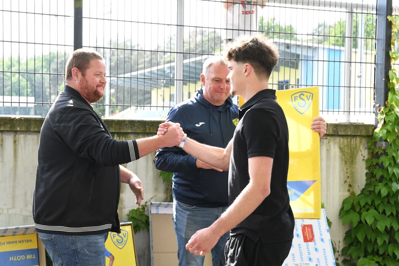 Der FSV verabschiedet 11 Spieler 16