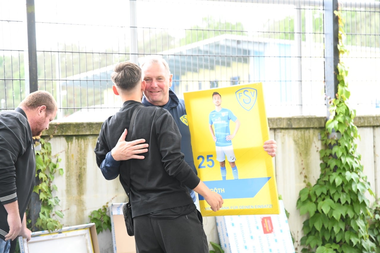 Der FSV verabschiedet 11 Spieler 23
