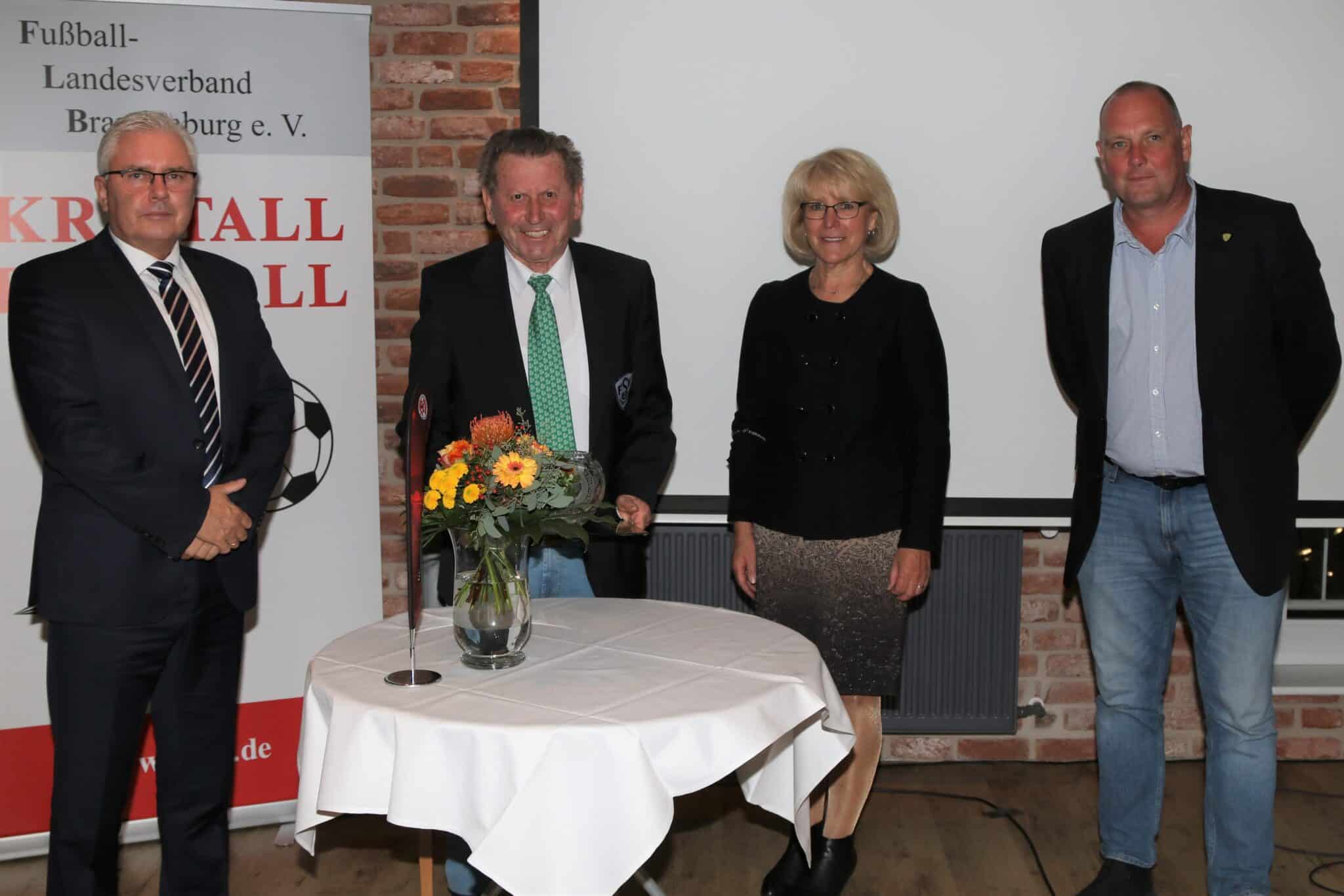 Rüdiger Riethdorf - Unser Ehrenpräsident wird 80 2