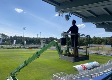 Reparaturarbeiten an der Videotechnik im Seele 1