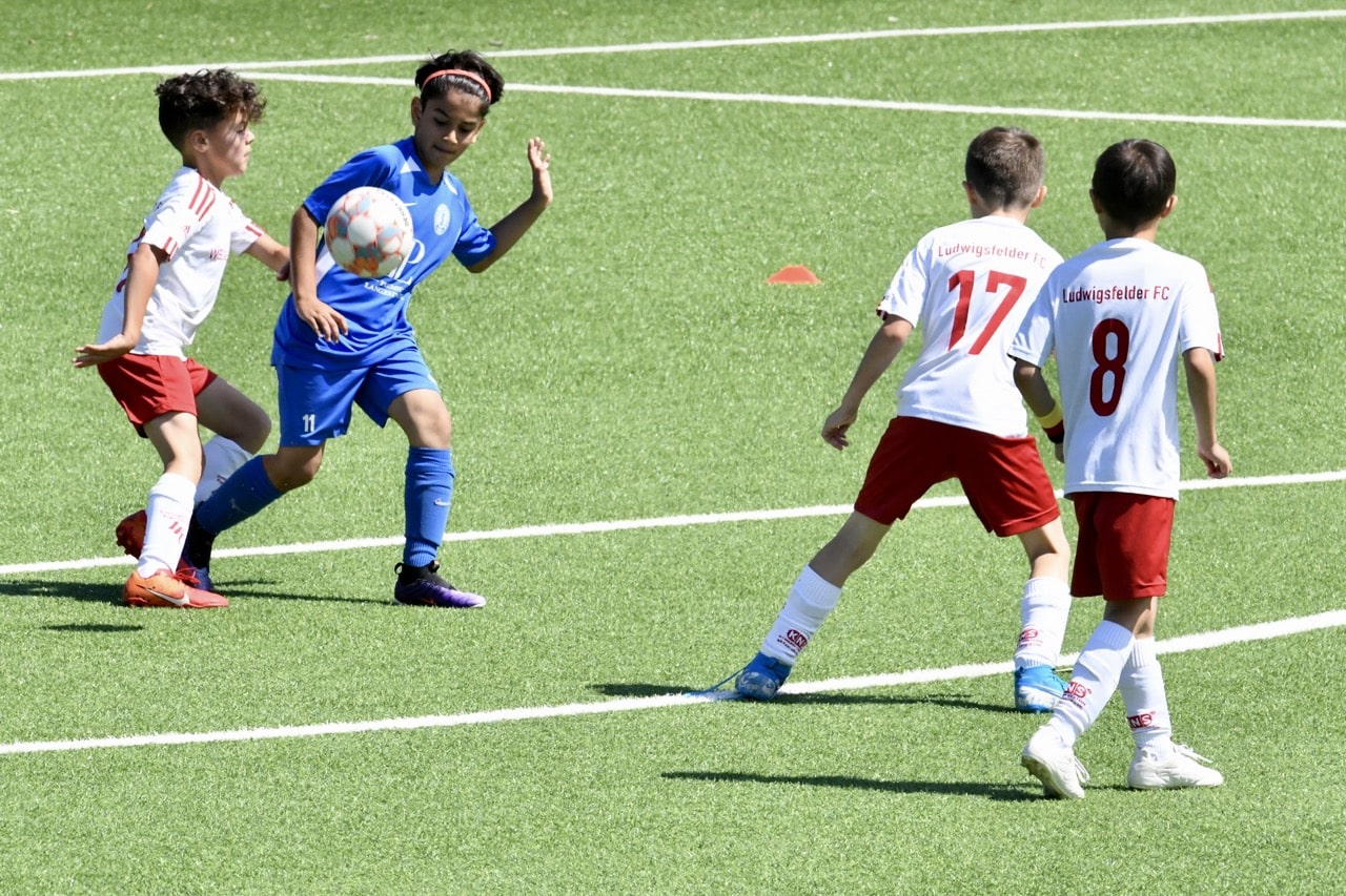 Hertha 03 Zehlendorf gewinnt großes Sommerturnier der F-Junioren 15