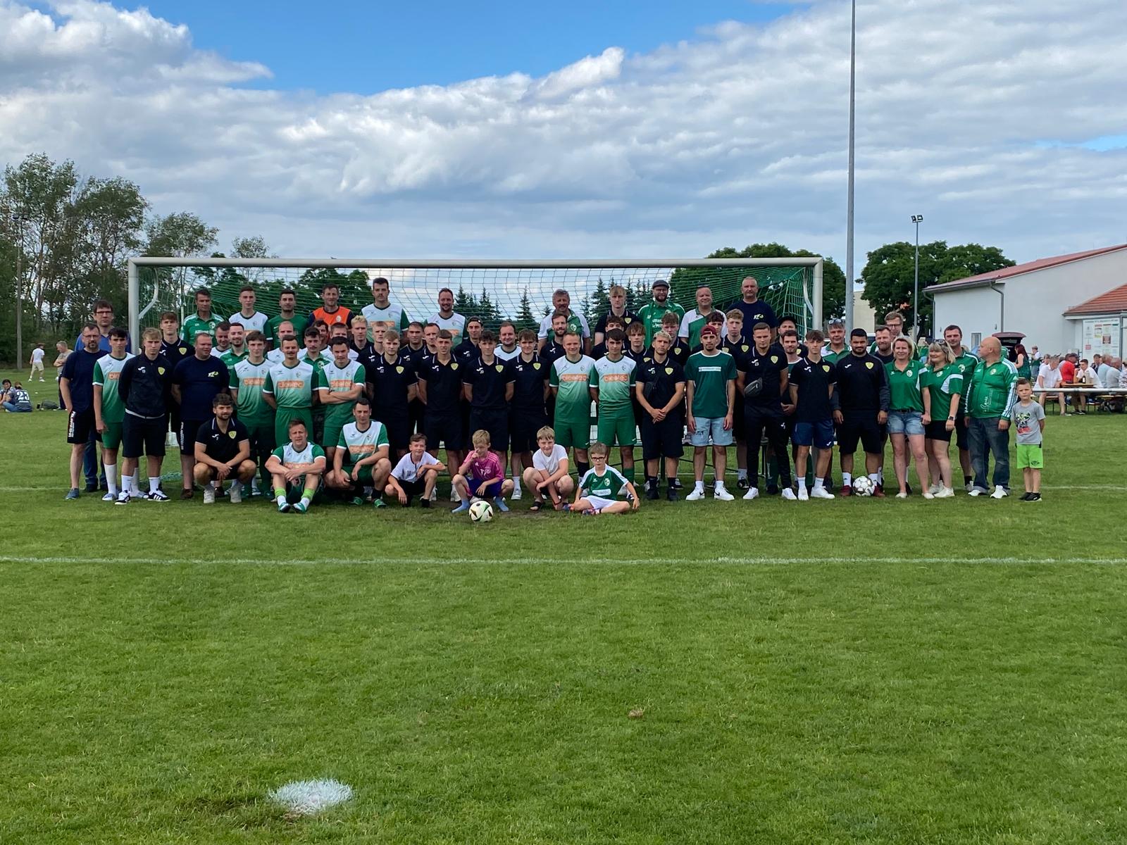 Regionalliga-Team testet beim SV Grün-Weiß Linda 12