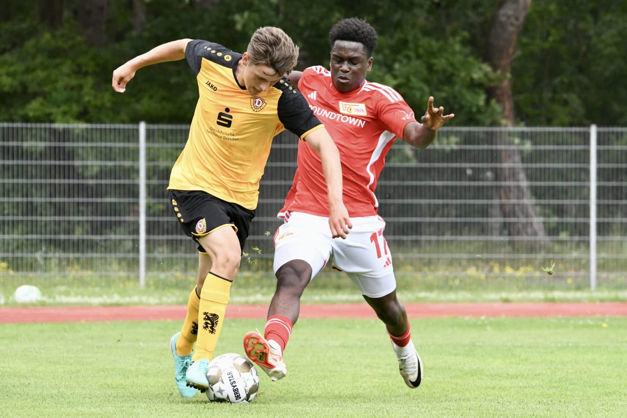 FSV gewinnt 2. Turmpokal 22 FSV gewinnt 2. Turmpokal 22