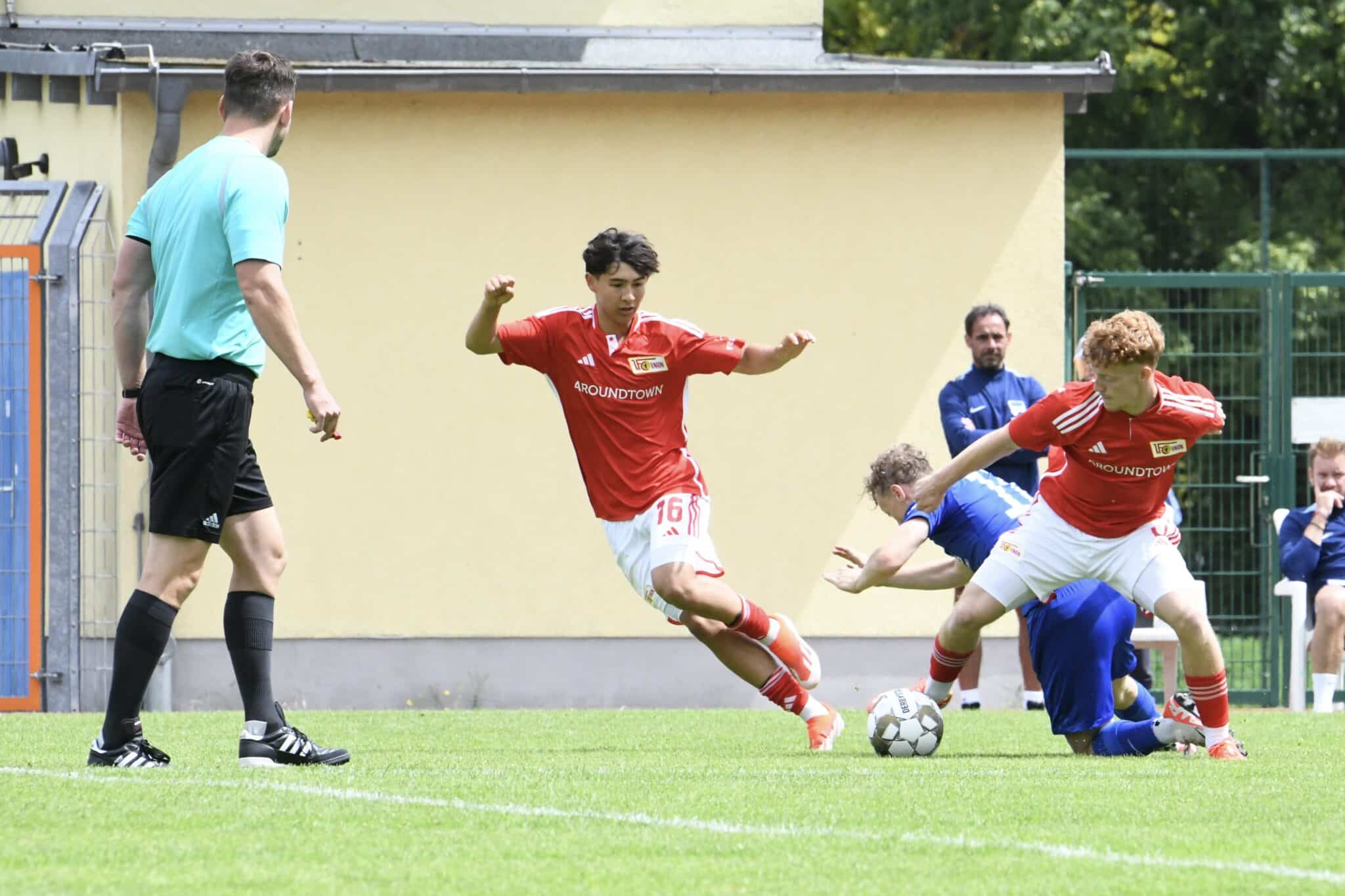 FSV gewinnt 2. Turmpokal 32 FSV gewinnt 2. Turmpokal 32