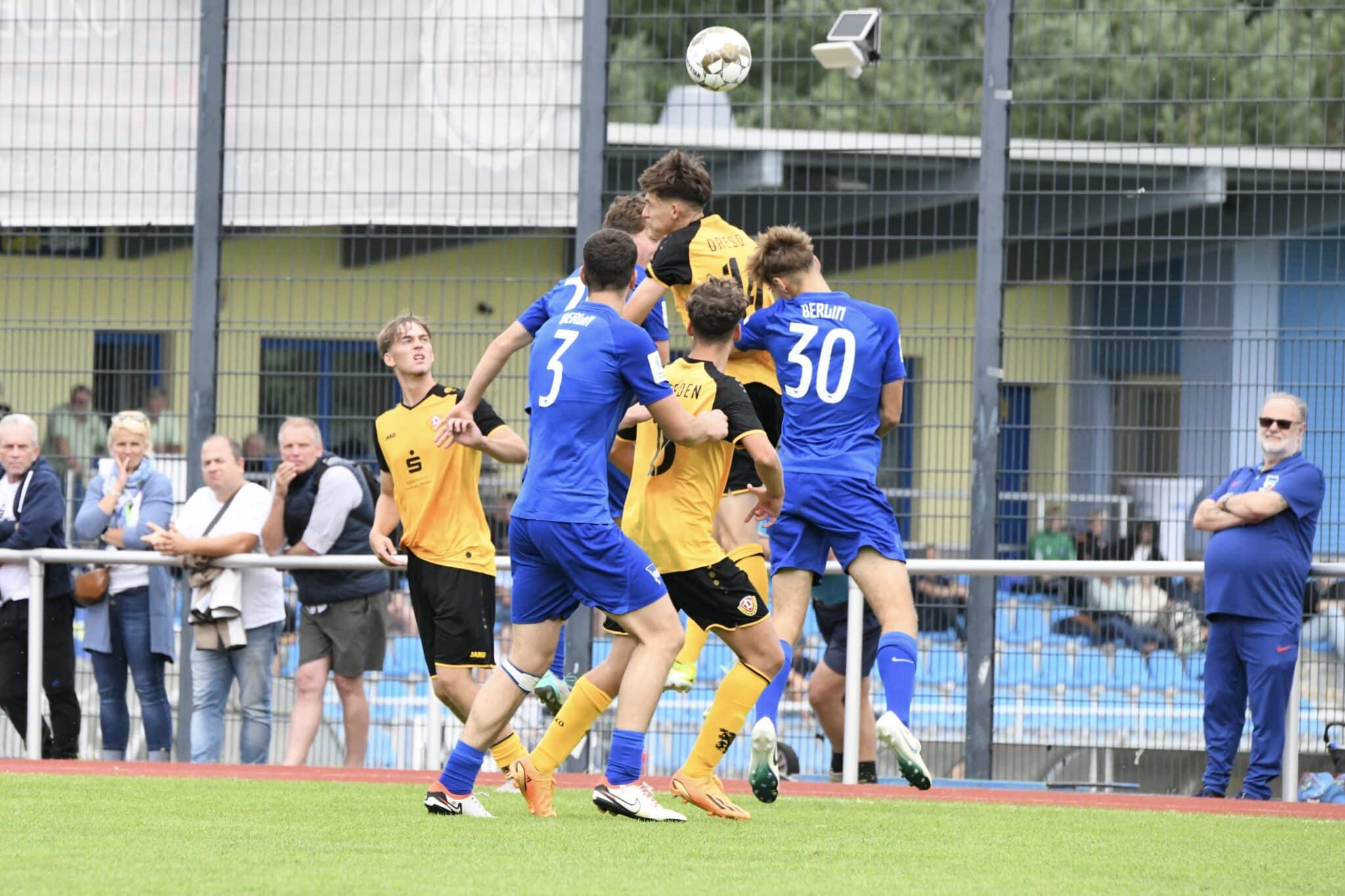 FSV gewinnt 2. Turmpokal 49 FSV gewinnt 2. Turmpokal 49
