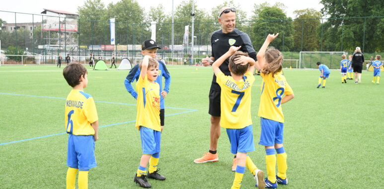 Engagiere Dich im Ehrenamt: Trainer und Trainerinnen für unsere Nachwuchsmannschaften gesucht! 1