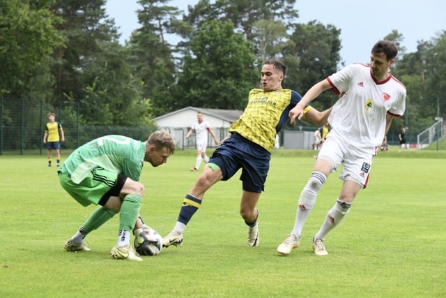 Abbruch beim Derby gegen Ludwigsfelde 1 Abbruch beim Derby gegen Ludwigsfelde 1