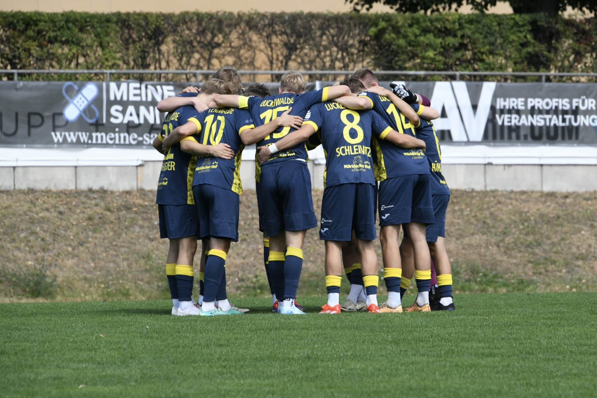 Furioser Beginn, rote Karten und bitteres Ende für den FSV  9