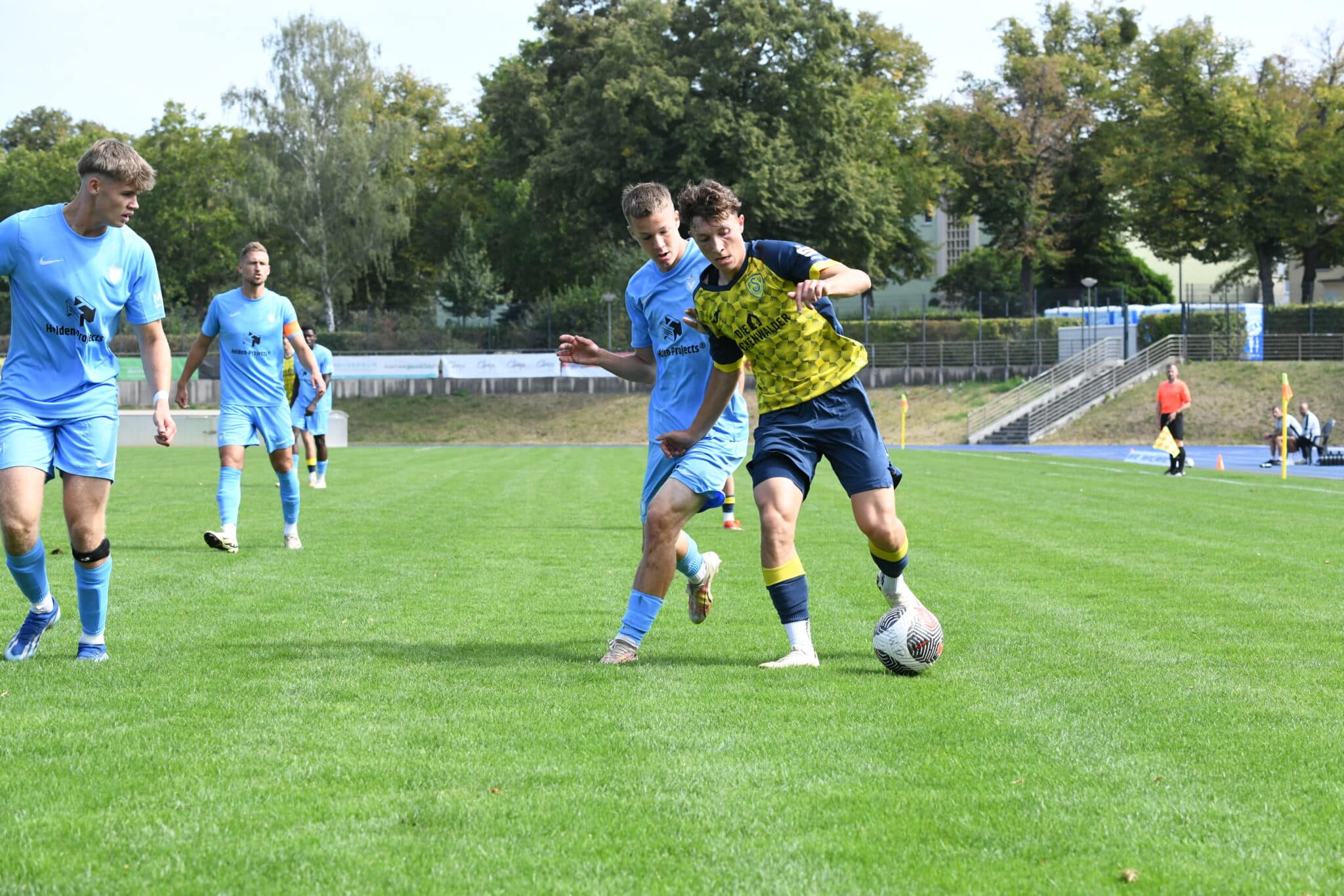 Furioser Beginn, rote Karten und bitteres Ende für den FSV  17