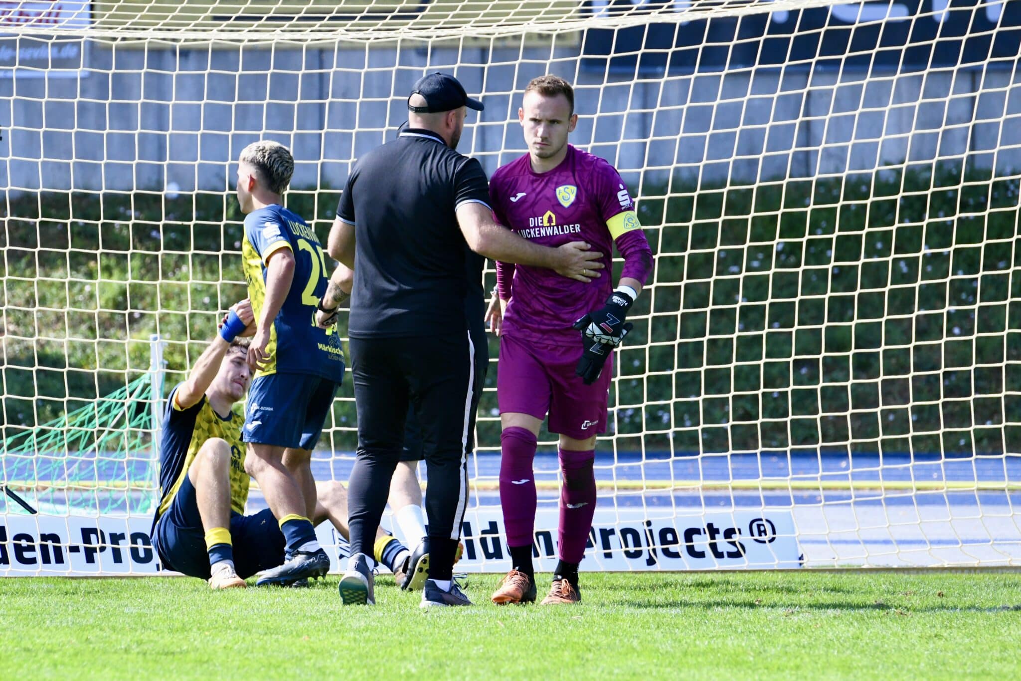 Furioser Beginn, rote Karten und bitteres Ende für den FSV  6