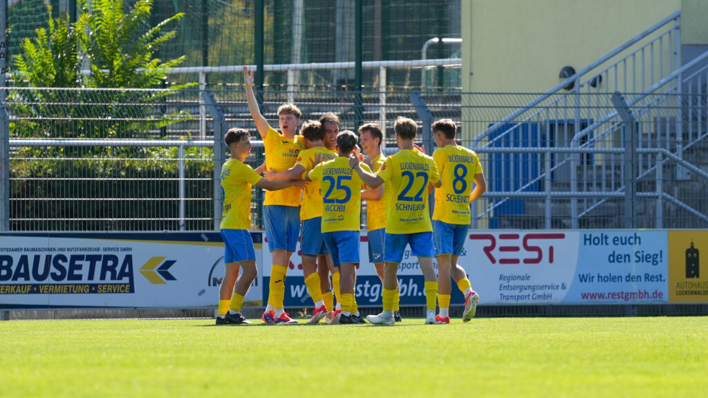 Erster Saisonsieg für den FSV 63 Luckenwalde: 2:1 gegen den Greifswalder FC 5 FSV 63 Luckenwalde
Greifswalder FC