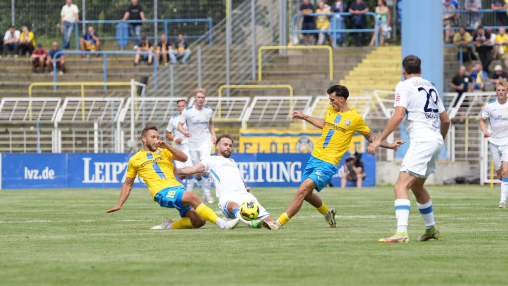Der FSV 63 überzeugt auch im Bruno-Plache-Stadion 8