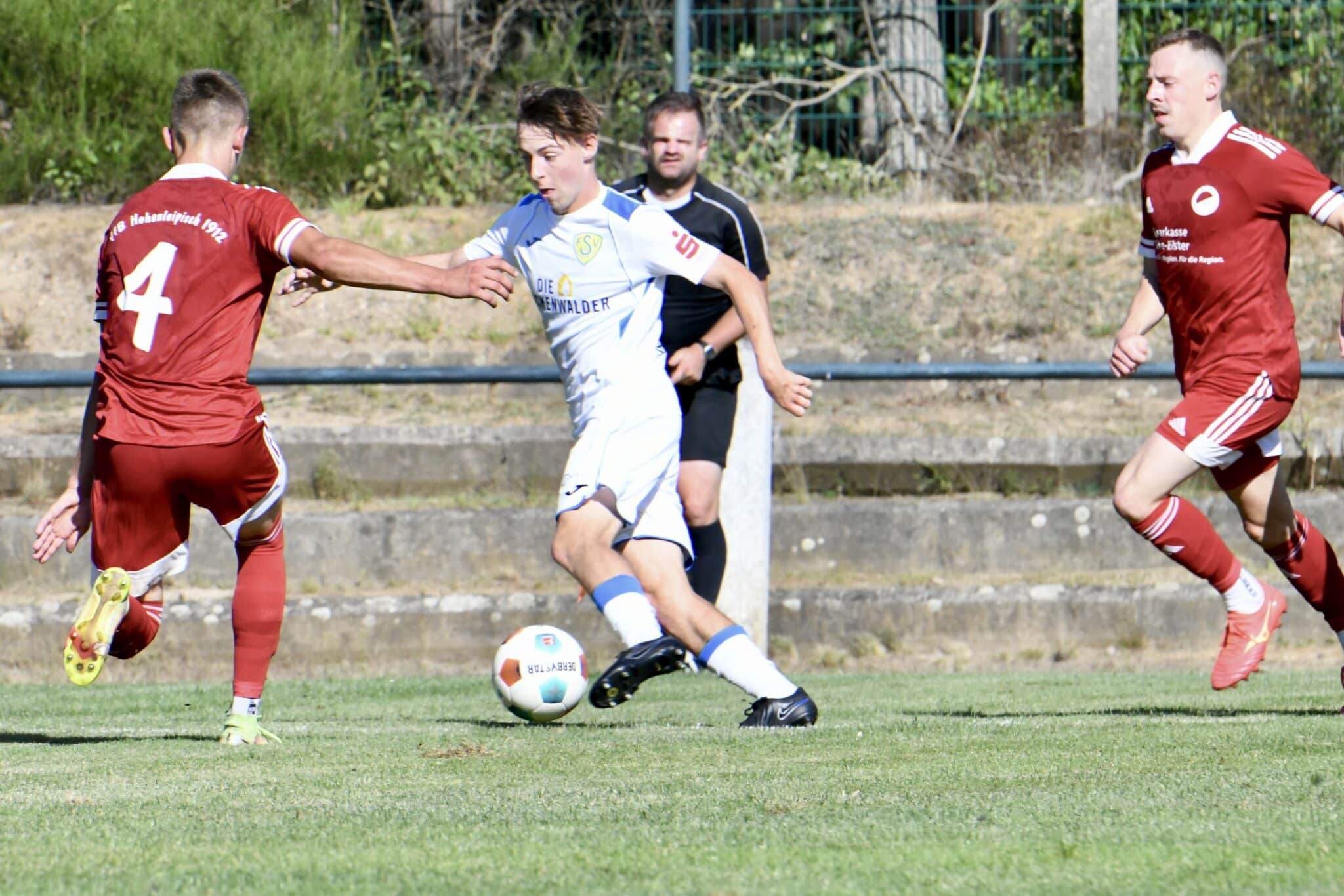 Problem - und glanzlos in Pokalrunde 2 50