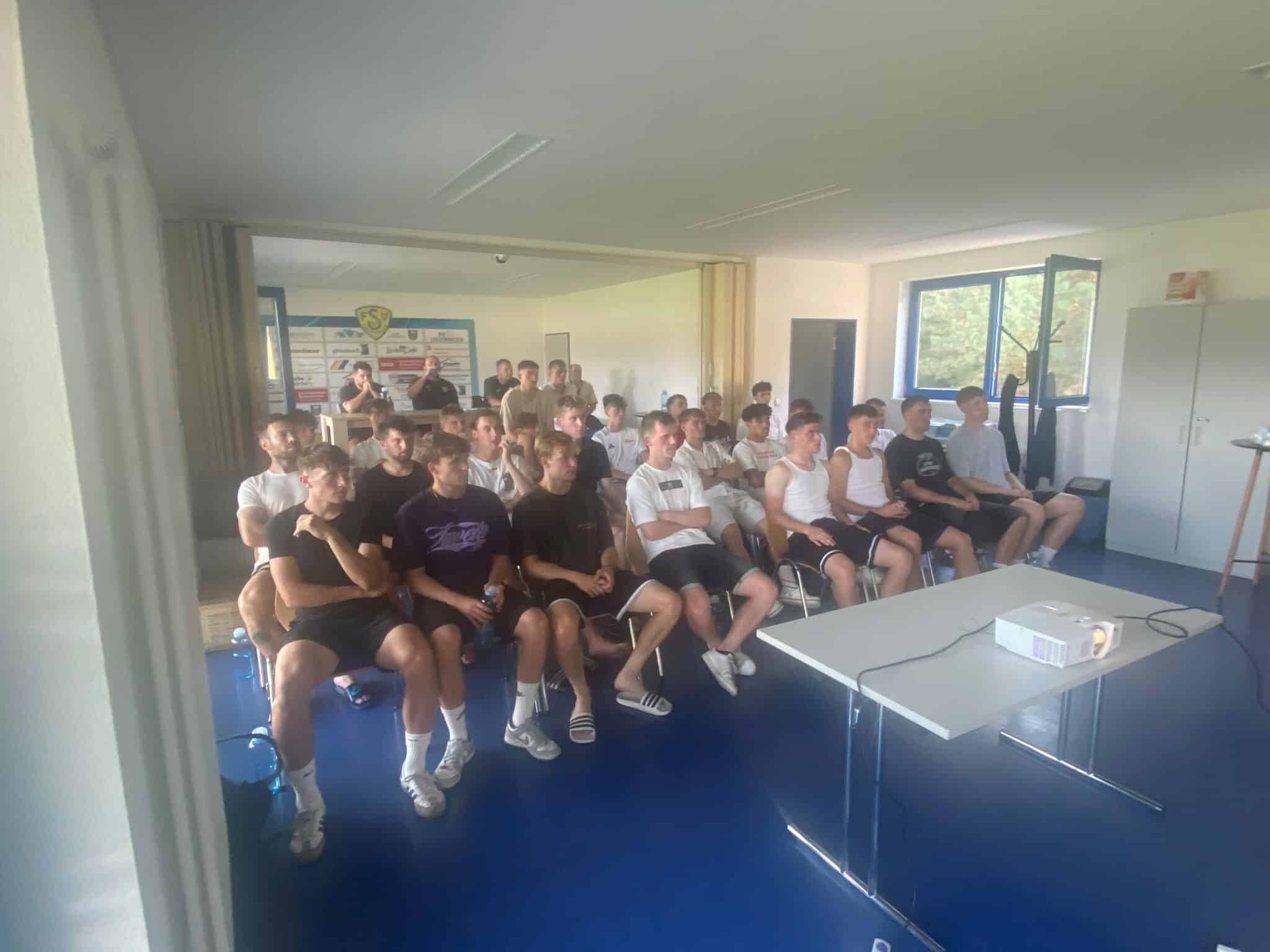 Schulung Ernährung im Fussball 1