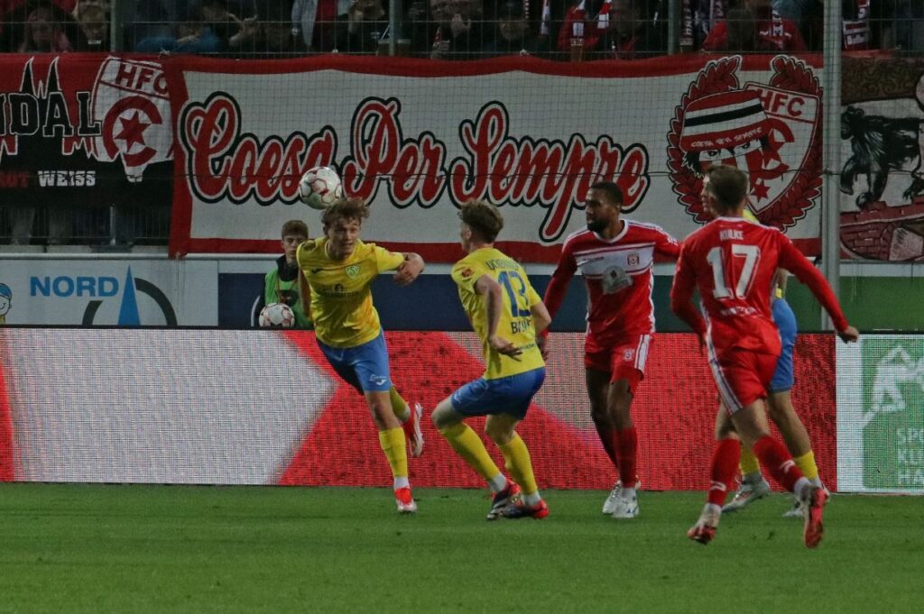 So darf man trotz klarer Außenseiterrolle nicht auftreten 13