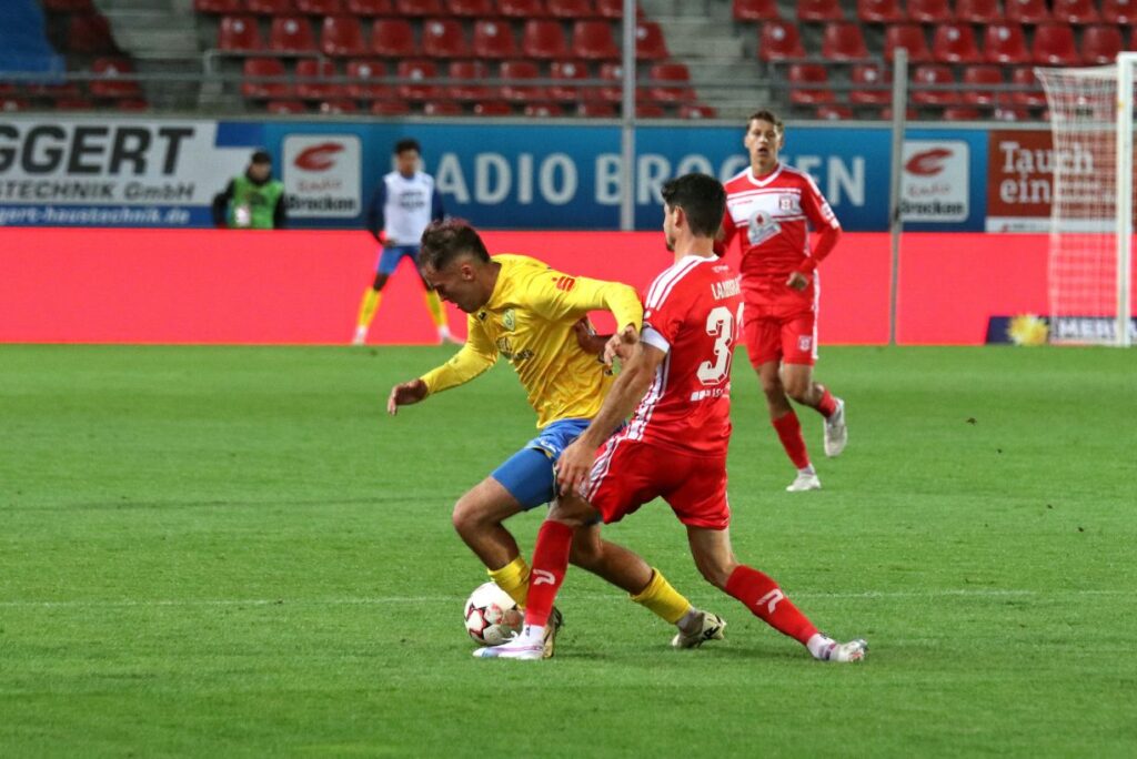 So darf man trotz klarer Außenseiterrolle nicht auftreten 22