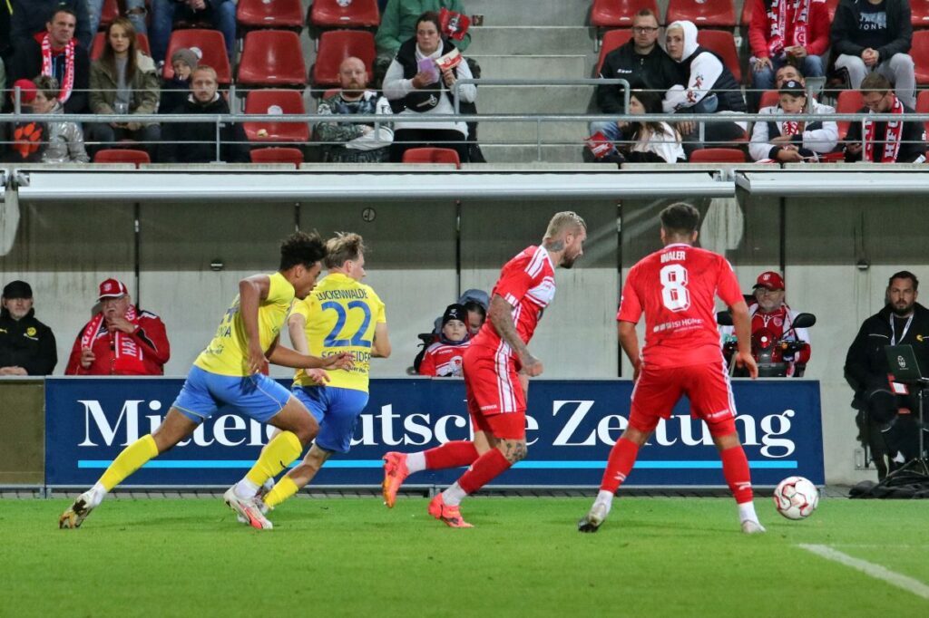 So darf man trotz klarer Außenseiterrolle nicht auftreten 24