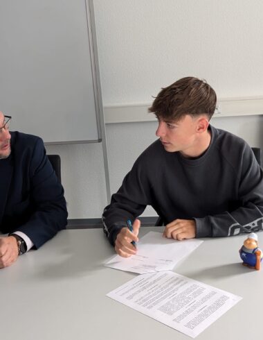 Berufliche Orientierung und Fußball - Arne nun bei Köhler Beton 9