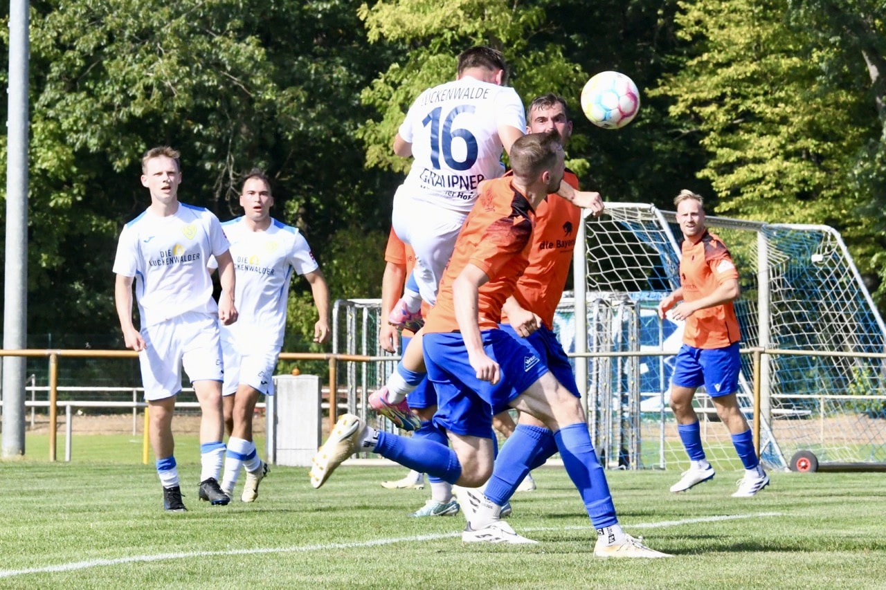 Nicht unbedingt überragend aber doch souverän ins Achtelfinale 4